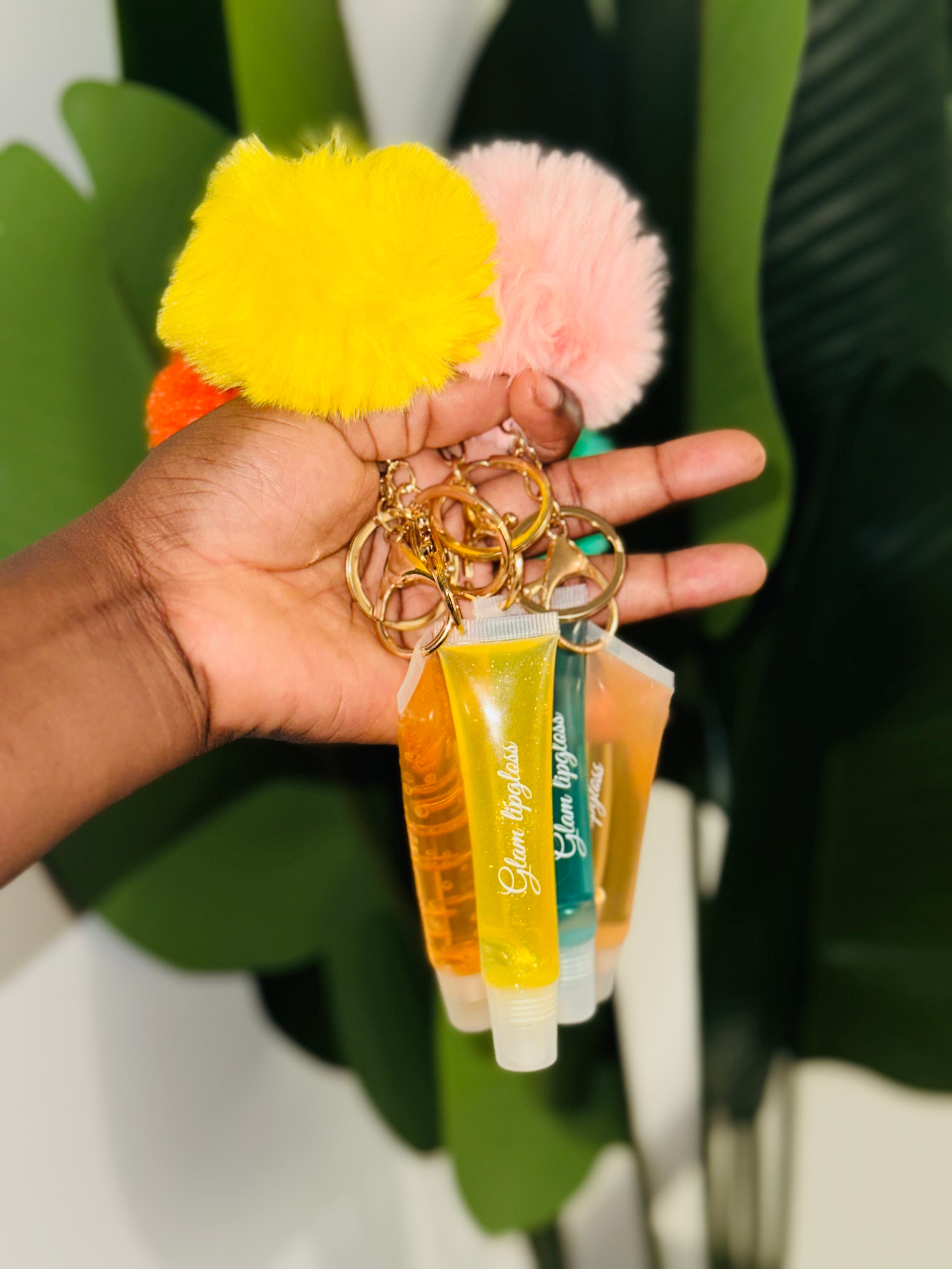 Fluffy Glam with keychain Lips gloss